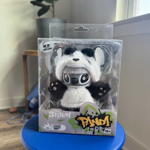 Miniso x Disney Stitch Gen Z Panda Limited Edition Vinyl Plush (100% Authentic) - Picture 3 of 4
